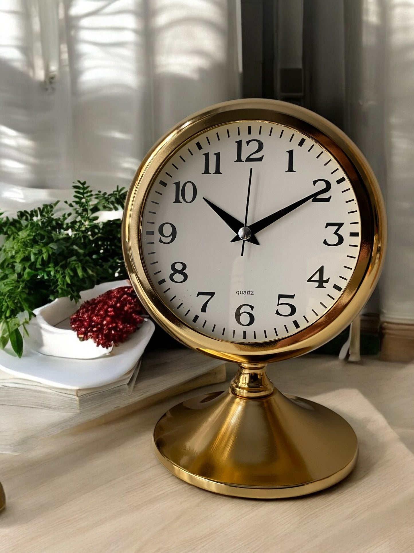 Metal Minimal Gold Masa Saati