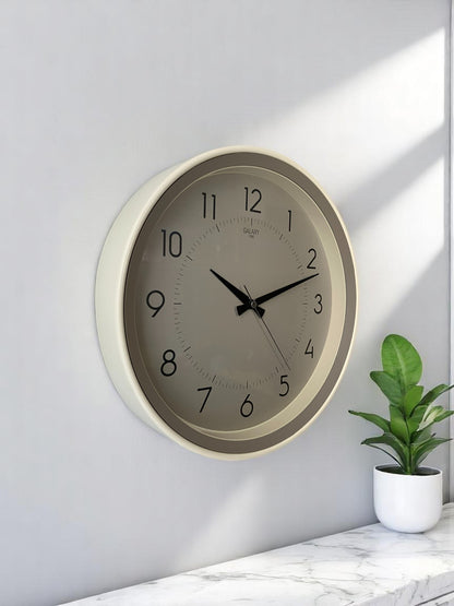 37 Cm Krem-Kum Beji Çerçeve Duvar Saati